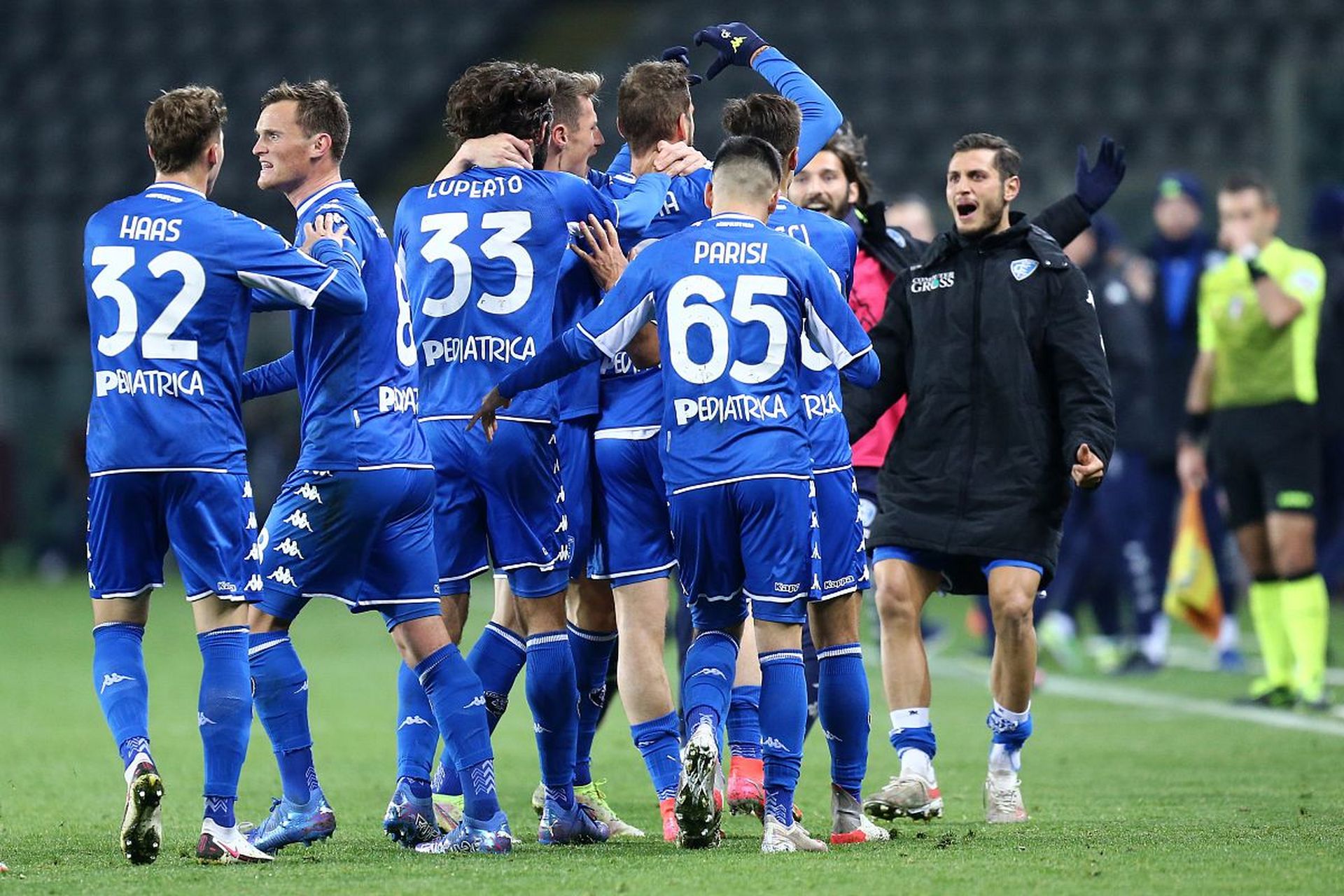 誉和历史地 誉和历史地